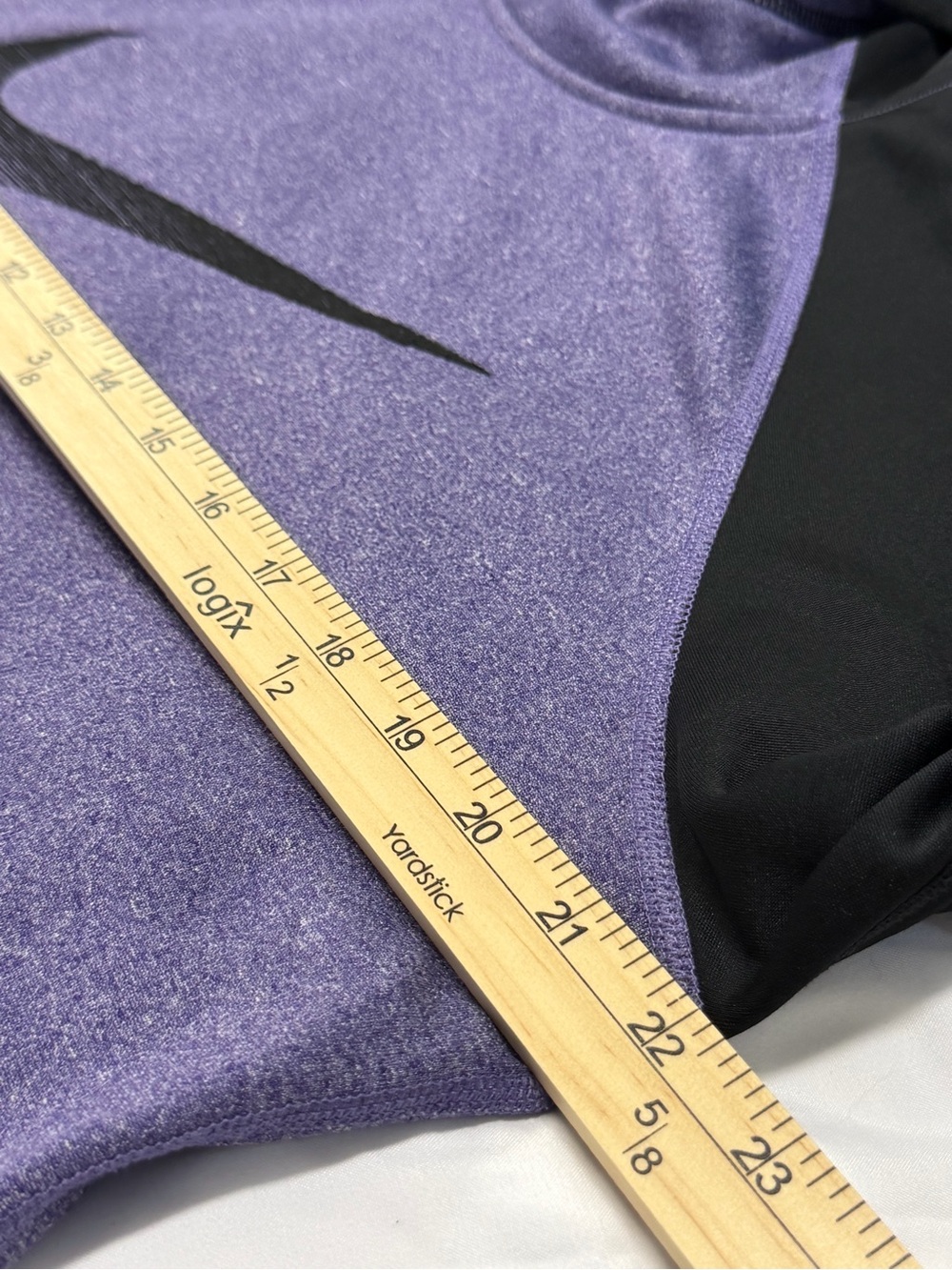 Nike Therma Fit Gradient Swoosh Athletic Purple & Black Hoodie Sweatshirt Size L - Picture 4 of 7